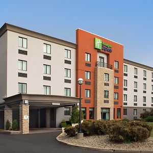 Holiday Inn Express Boston - Saugus By Ihg